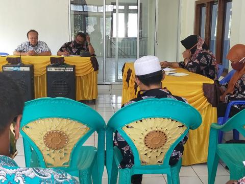 Kamis, 6 Agustus 2020 Pembinaan Administrasi dan Monitoring PBB di Desa Caracas