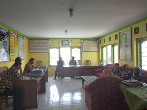 Kamis, 6 Agustus 2020 Pembinaan Administrasi dan Monitoring PBB di Desa Sampora