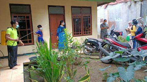 07 Maret Penyemprotan Desinfektan Desa Bd.Kulon