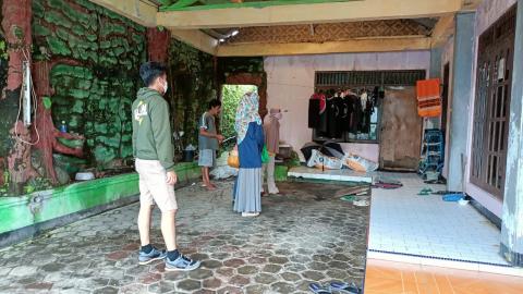 07 Maret Penyemprotan Desinfektan Desa Bd.Kulon