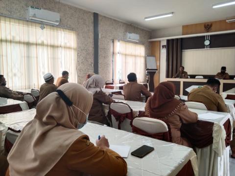 08 Maret Briefing Staf Kecamatan Cilimus