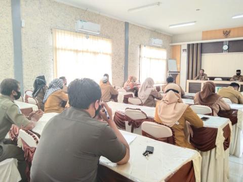 08 Maret Briefing Staf Kecamatan Cilimus