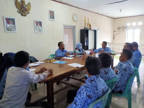 Verifikasi APBDes desa Cibeureum