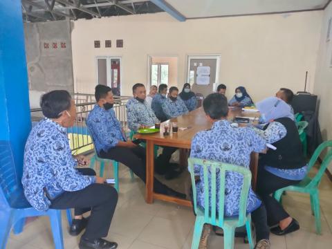 Verifikasi APBDes desa Cibeureum