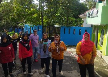 Jalan sehat mengenal lingkungan bersama Camat  dan pegawai Kecamatan Cilimus